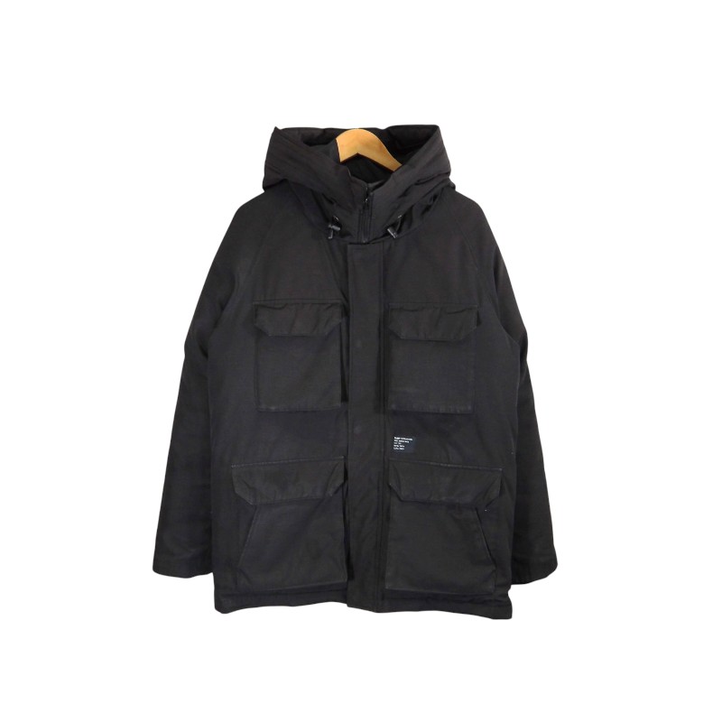 ぷ*ぅ様 Stussy ブラック MA-1ジャケット Lサイズ STUSSY 'MA-1 / L-2B'フライトジャケット バック ロゴ ナイロン 黒