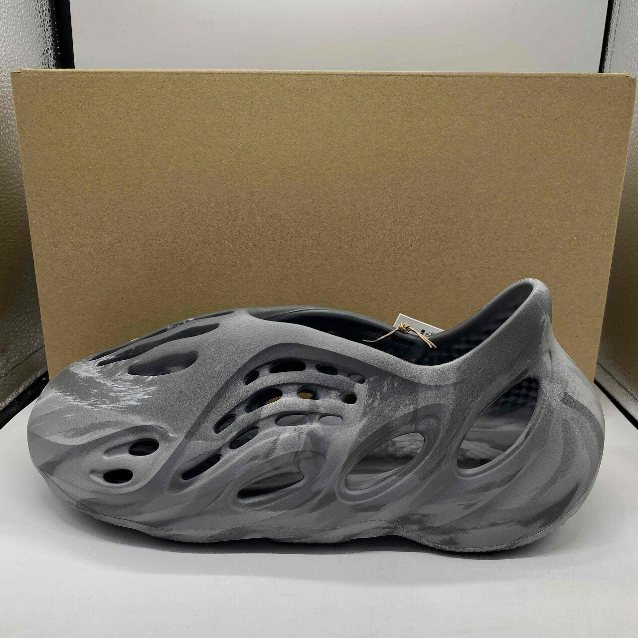 楽天市場】yeezy foam(靴)の通販 楽天市場】yeezy foam(靴)の通販