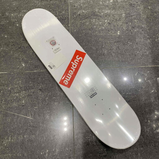 Supreme 24ss MM6 Maison Margiela Skateboard シュプリーム エムエム6 メゾンマルジェラスケートボードデッキ 南堀江店 【中古】 Supreme 24ss MM6 Maison Margiela Skateboard シュプリーム エムエム6 メゾンマルジェラスケートボードデッキ 南堀江店 【中古】