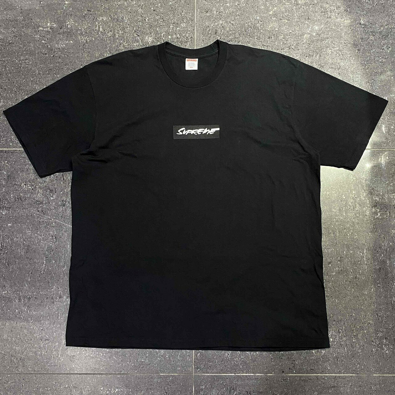 楽天市場】Supreme Futura Box Logo Teeの通販