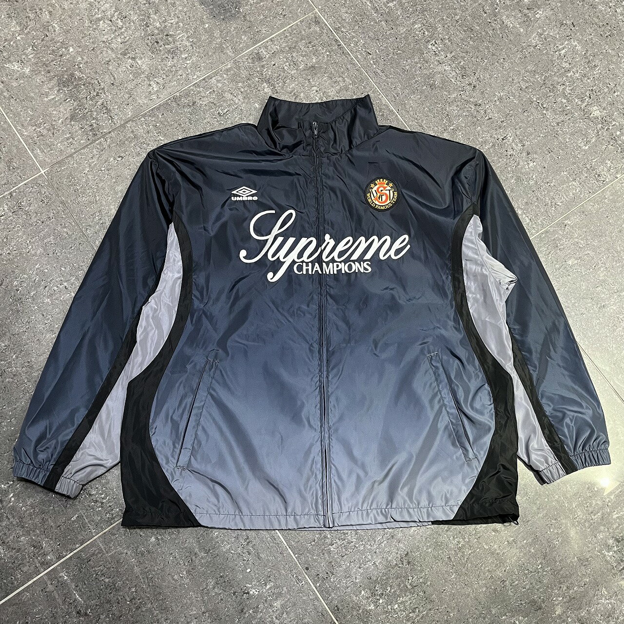 乐天商城 - Supreme 25aw x Umbro Gradient Track Jacket Size-L シュプリーム アンブロ グラデーショントラックジャケット 南堀江店【中古】