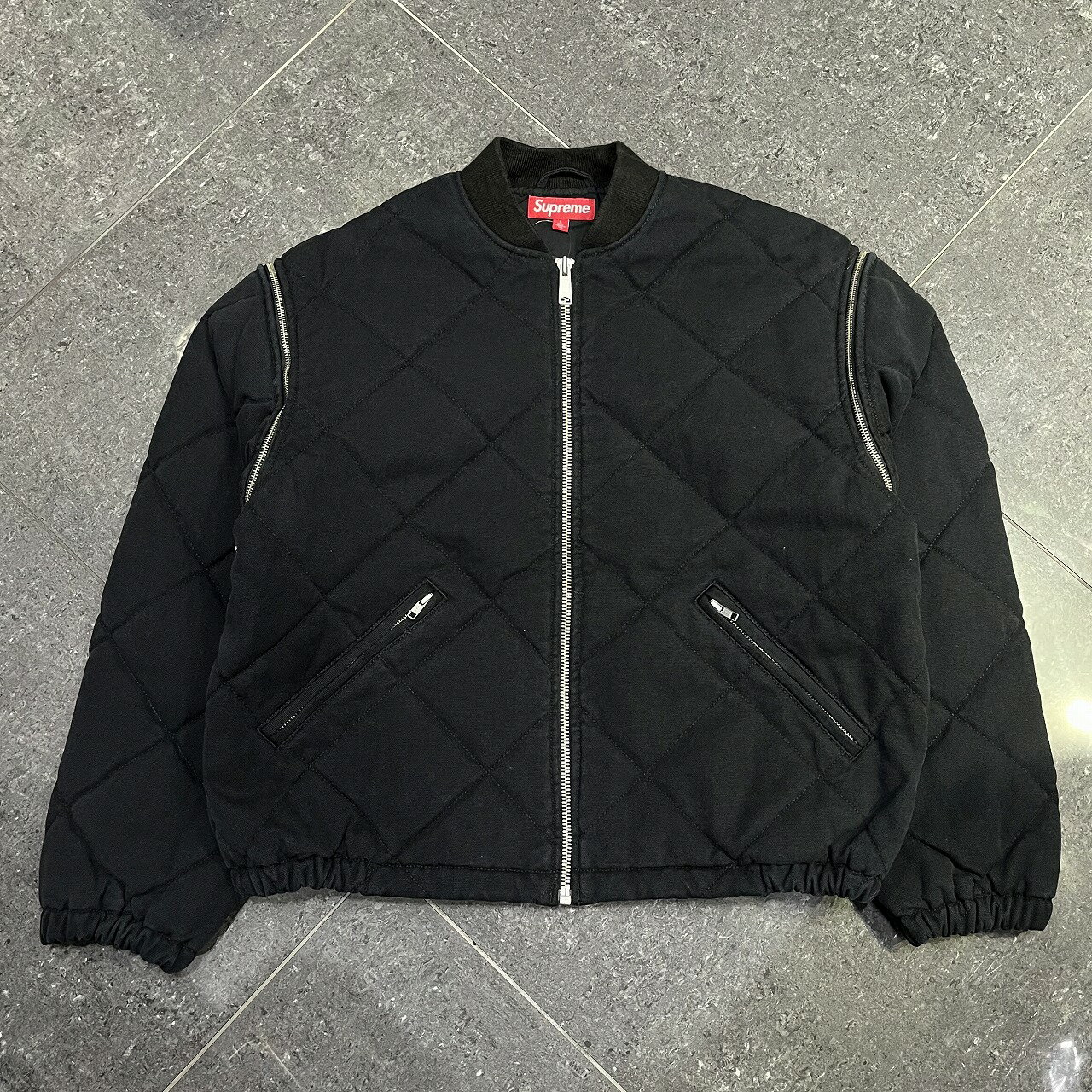 乐天商城 - Supreme 25aw Zip-Off Sleeve Quilted Bomber Jacket サイズ-L シュプリーム ジップオフスリーブ キルテッドボンバージャケット 南堀江店【中古】