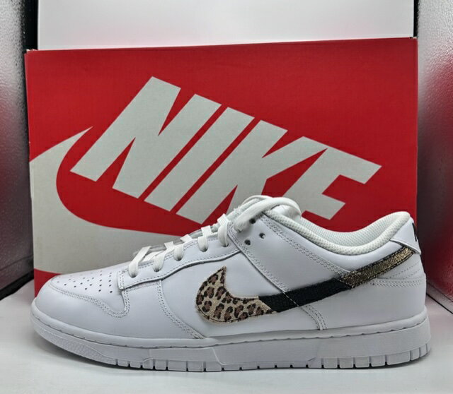 NIKE 2021 WMNS DUNK LOW SE WHITE ANIMAL SWOOSH 29.0cm DD7099-100 ナイキ ウィメンズ ダンクロー ホワイトアニマルスウォッシュ スニーカー 南堀江店【中古】