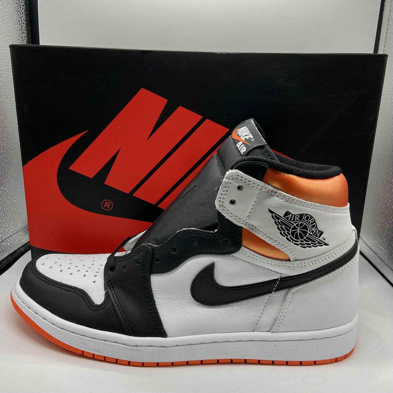 楽天市場】NIKE AIR JORDAN 1 RETRO HI OG(カラーオレンジ 楽天市場】NIKE AIR JORDAN 1 RETRO HI OG(カラーオレンジ