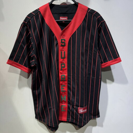 Supreme 18aw Vertical Logo Baseball Jersey Mサイズ シュプリーム ストライプ ロゴ ベースボール ジャージ シャツ 心斎橋店【中古】 Supreme 18aw Vertical Logo Baseball Jersey Mサイズ シュプリーム ストライプ ロゴ ベースボール ジャージ シャツ 心斎橋店【中古】