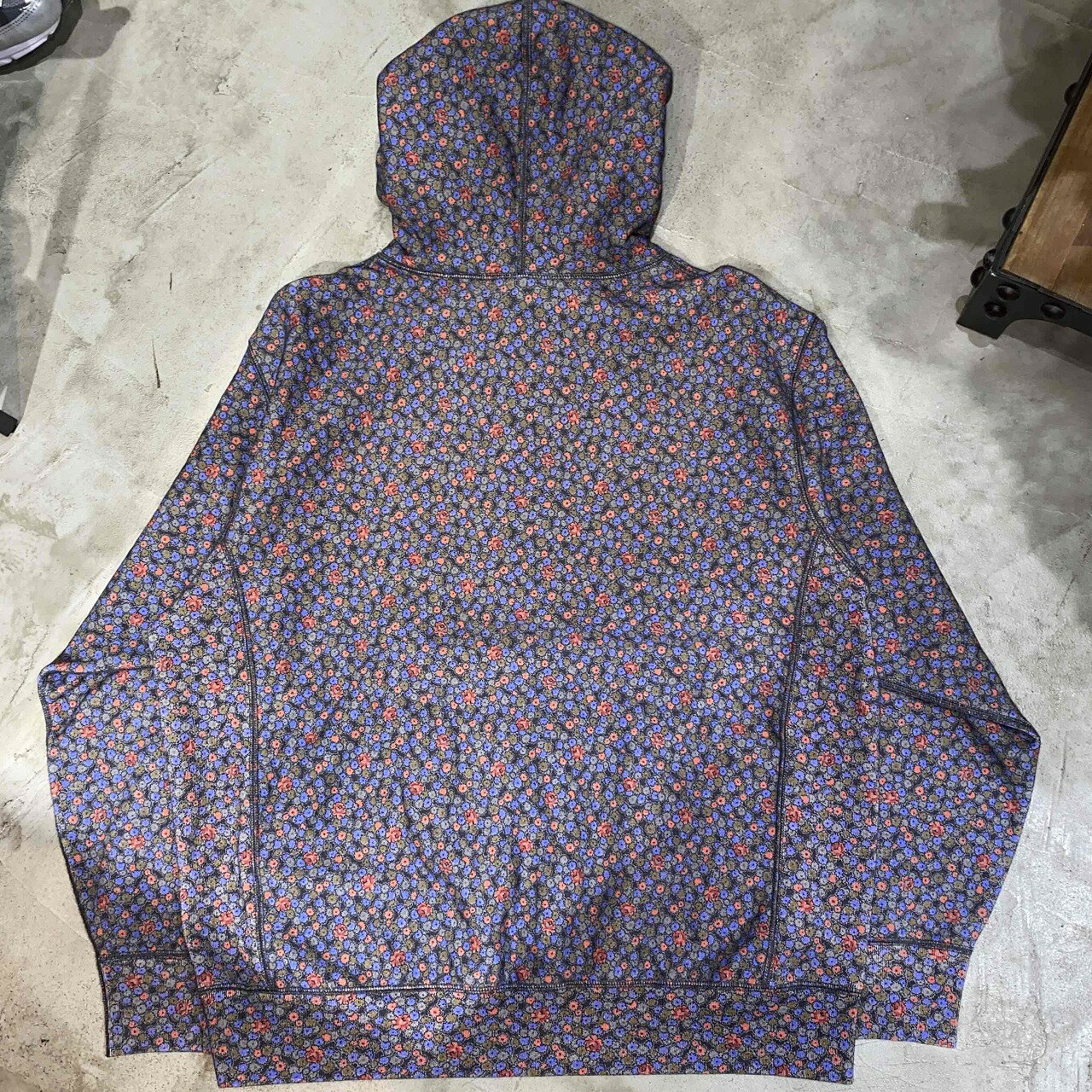 SUPREME 21aw JUNYA WATANABE CDG MAN Hooded Sweatshirt Lサイズ シュプリーム ジュンヤワタナベ コムデギャルソン フーデッド スウェットシャツ ブラックフラワーズ フーディ パーカー 心斎橋店【中古】