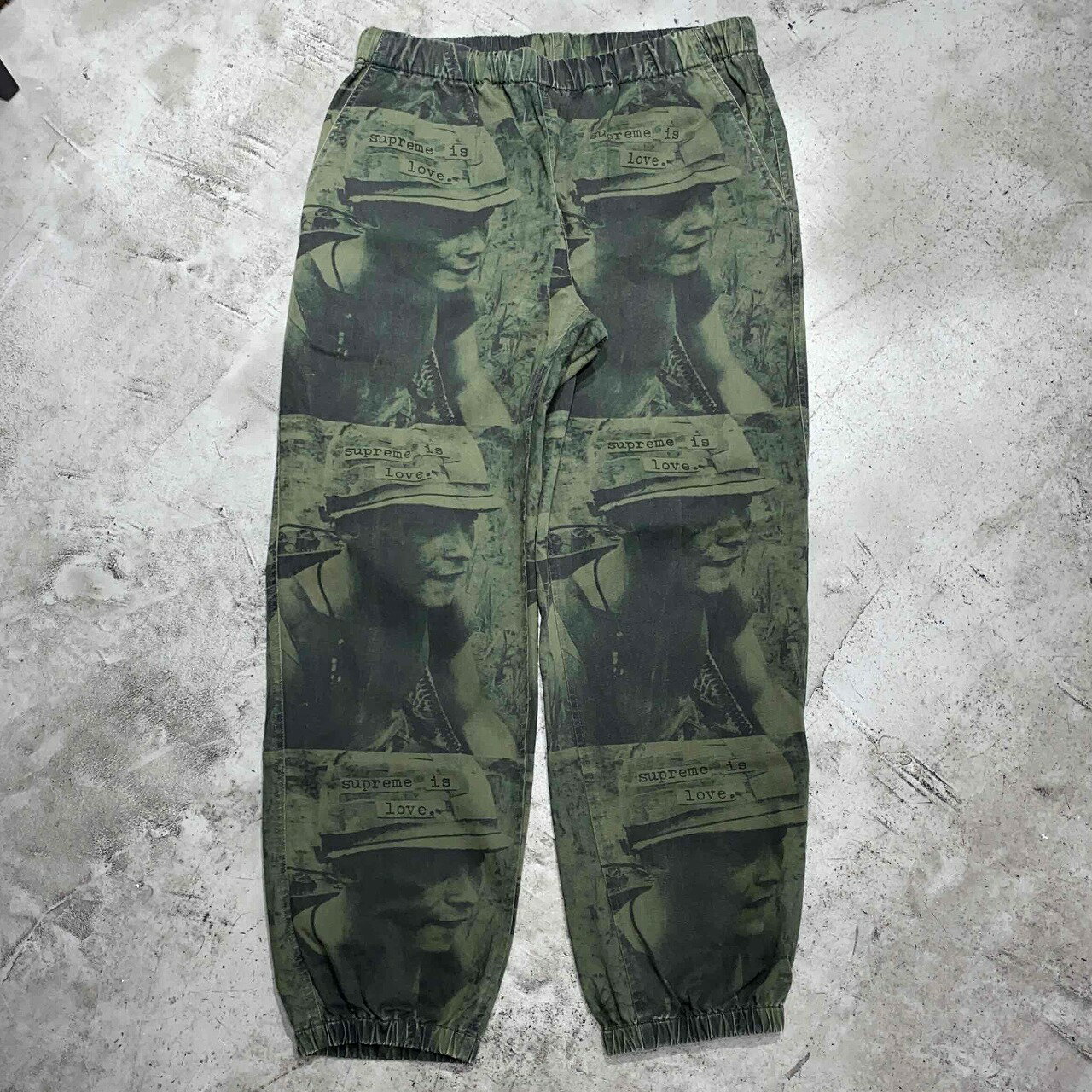 楽天市場】supreme skate pantの通販