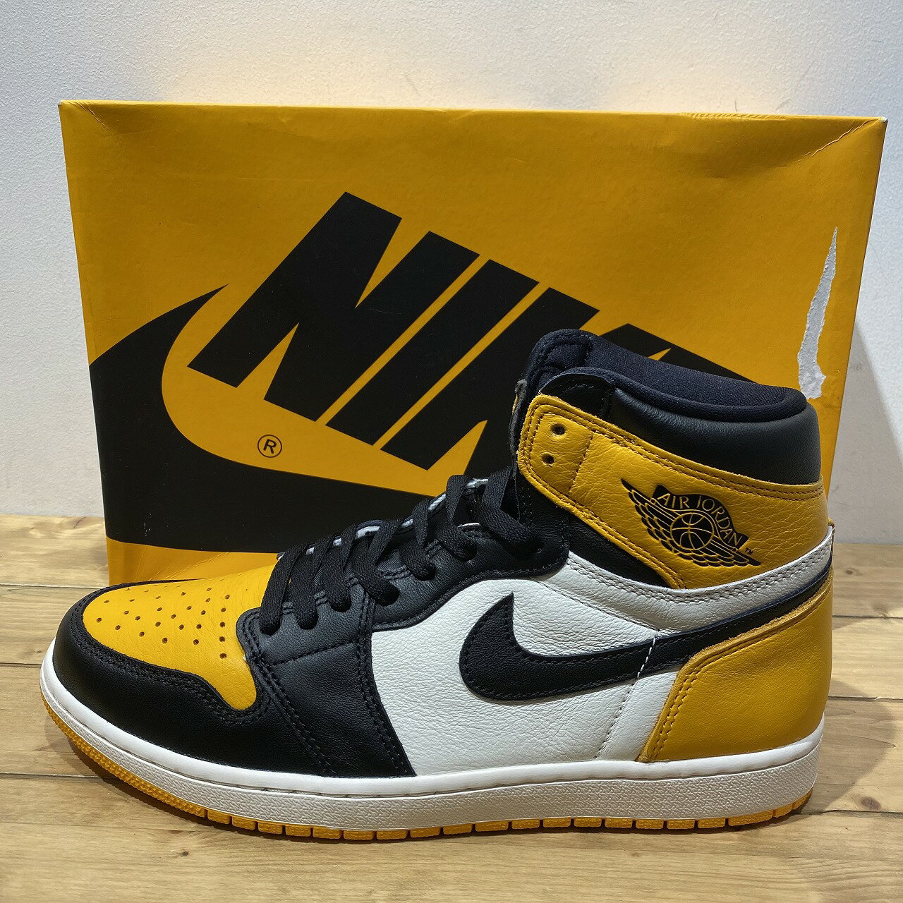 NIKE 2022 AIR JORDAN 1 RETRO HIGH OG 