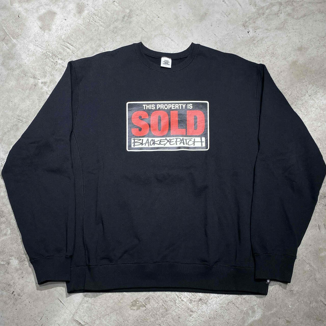 THE BLACK EYE PATCH SOLD SIGN CREWNECK SWEATSHIRT XLサイズ ブラックアイパッチ スウェット 心斎橋店【中古】