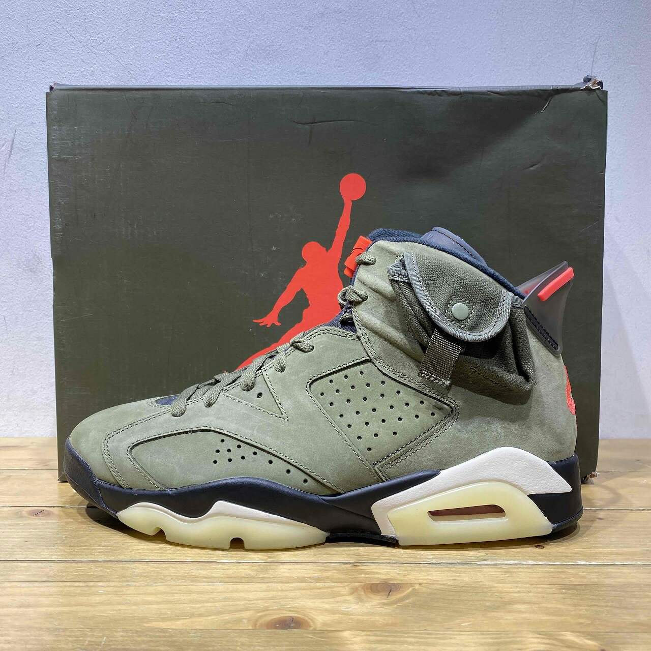Rakuten - NIKE 2019 x TRAVIS SCOTT AIR JORDAN 6 RETRO SP MEDIUM OLIVE 27.5cm CN1084-200 ナイキ トラヴィスコット エアジョーダン6レトロ ミディアムオリーブ スニーカー 心斎橋店【中古】
