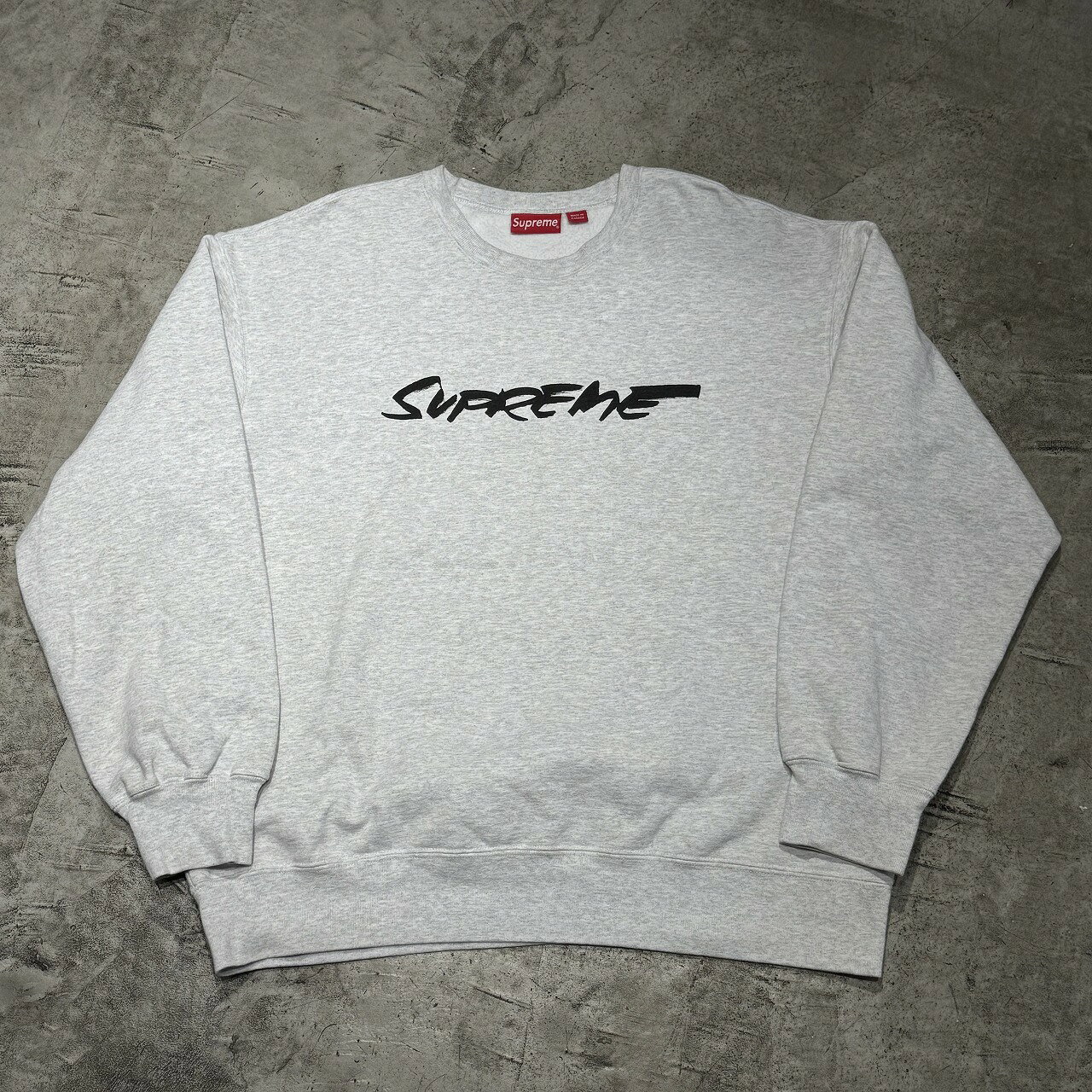 Rakuten - Supreme 20aw Futura Logo Crewneck Size-XL シュプリーム フューチュラロゴクルーネック スウェット 心斎橋店【中古】