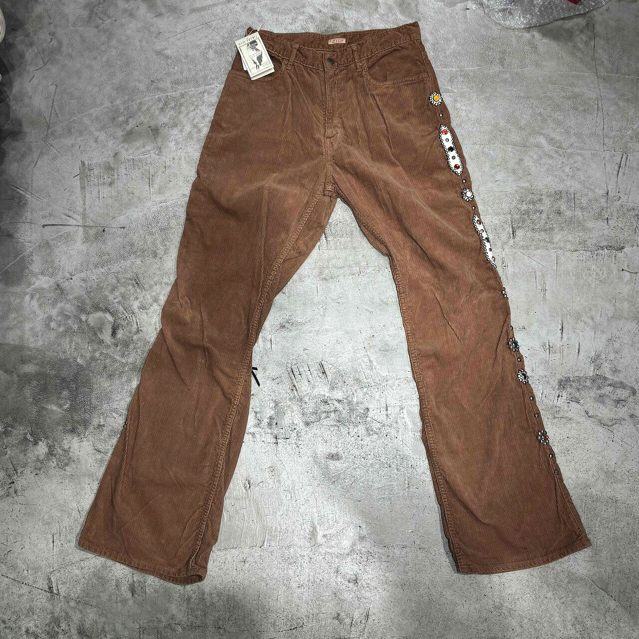 Rakuten - KAPITAL FRARE STUDDED CORDUROY PANTS SIZE-2 KR2011LP01 キャピタル スタッズ フレア コーデュロイ パンツ 心斎橋店【中古】