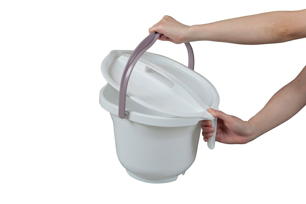 イイケア 介護と健康の通販専門店のパナソニック エイジフリー ラフィーネキューブ プラスチック便座 / PN-L30401BR ブラウン｜アングル2