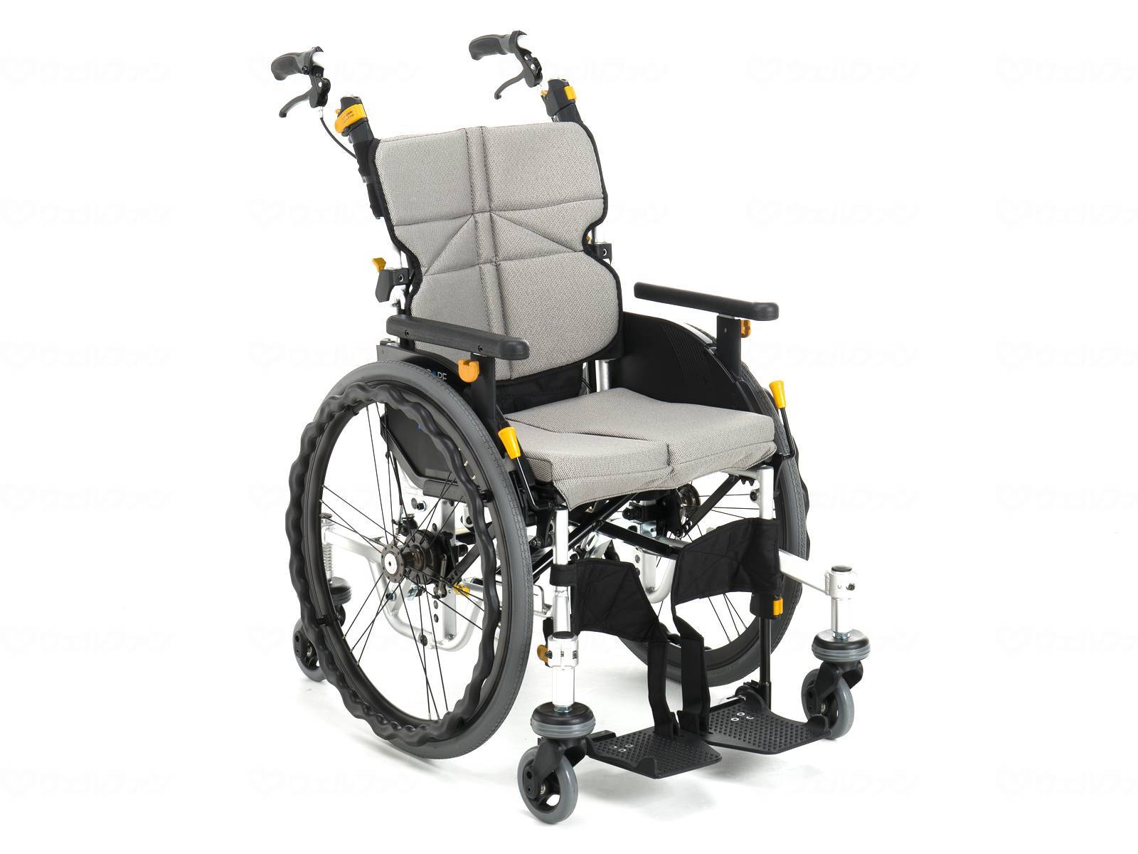 非課税商品 松永製作所 ネクストコア くるり 中床 自走用（介助兼用）車いす NEXT-71B / 座幅40cm ＃F-4（グレー） メーカー直送