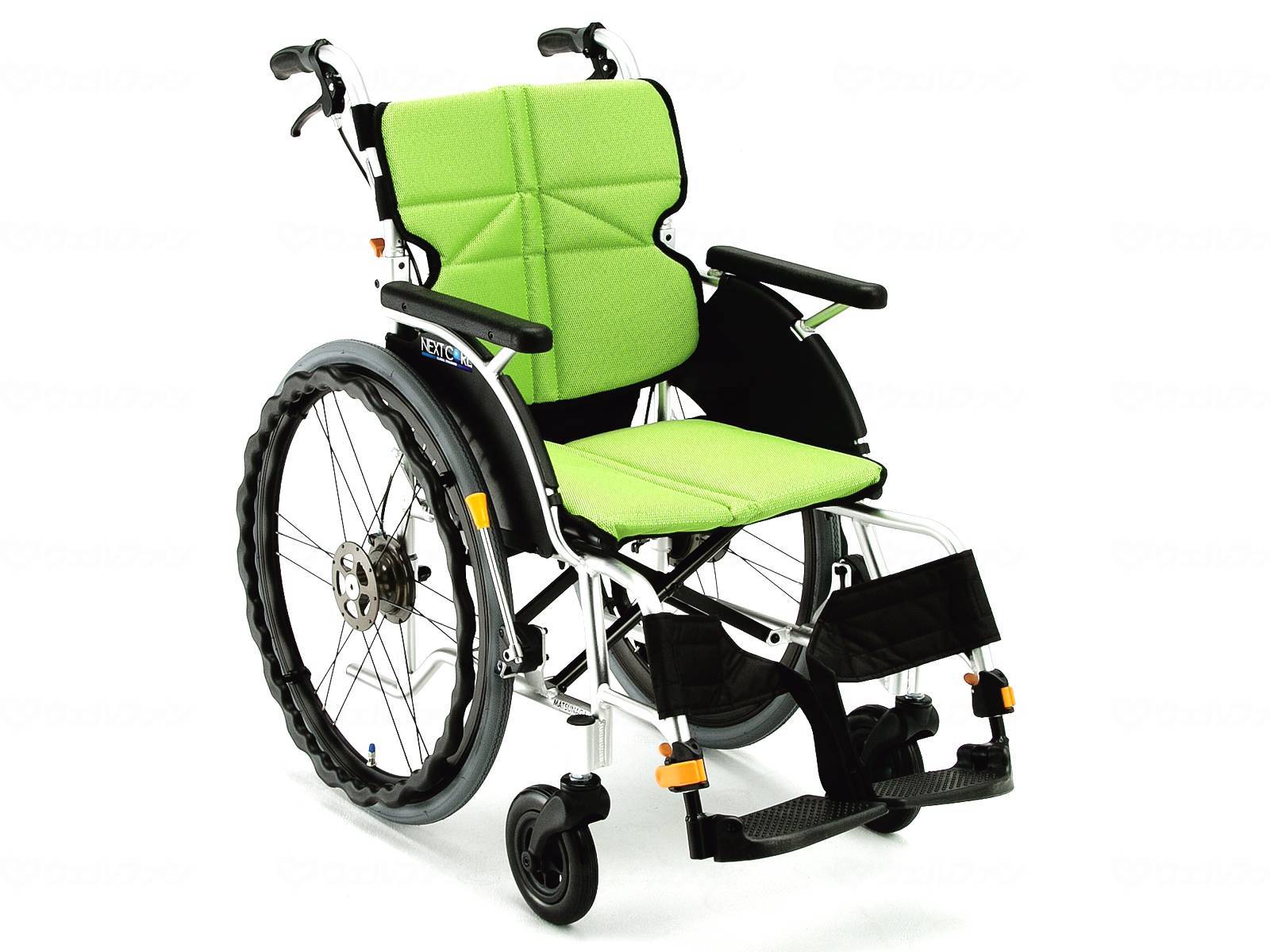 非課税商品 松永製作所 ネクストコア　自走用車いす　NEXT-11B / 座幅40cm　＃F-3（ライトグリーン） メーカー直送