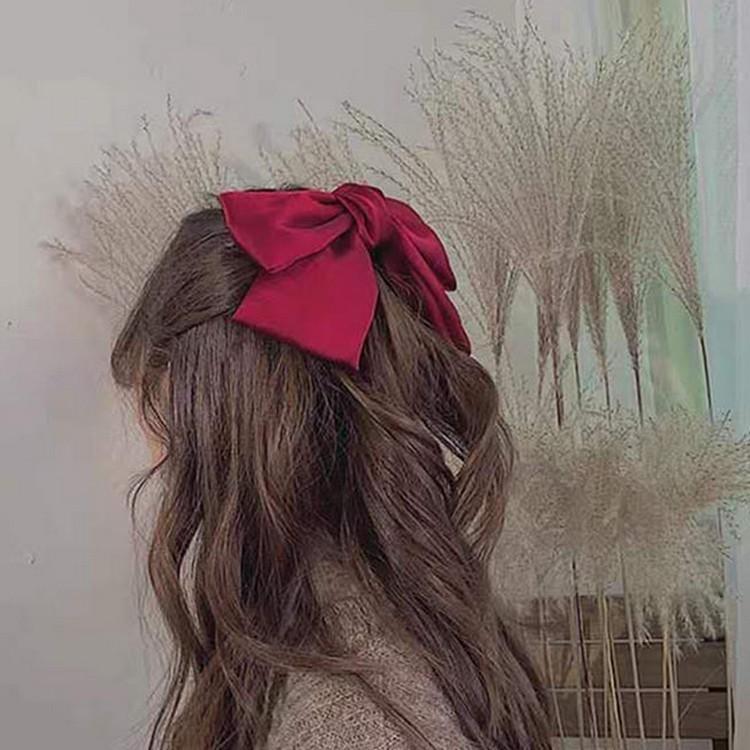 バレッタ 髪留め リボン レディース 女性 婦人用 蝶結び 大きめ ヘアアクセサリー 光沢 上品 髪飾り ヘアアレンジ おしゃれ かわいい デイリー