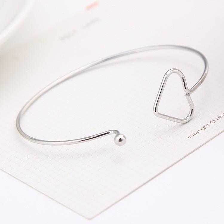 バングル ブレスレット レディース アクセサリー 三角 トライアングル ゴールドカラー シルバーカラー 上品 お洒落 誕生日 記念日