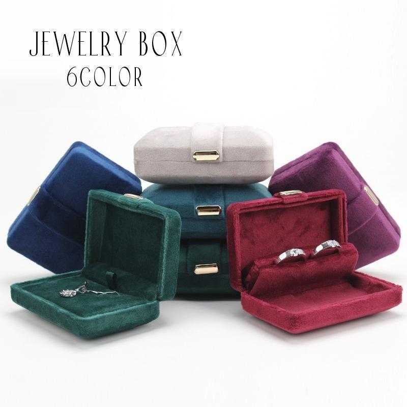 アクセサリーケース ジュエリーボックス ギフトボックス ギフトケース プレゼントボックス 指輪 リング ネックレス 無地 単色 シンプル 上品 ベロア