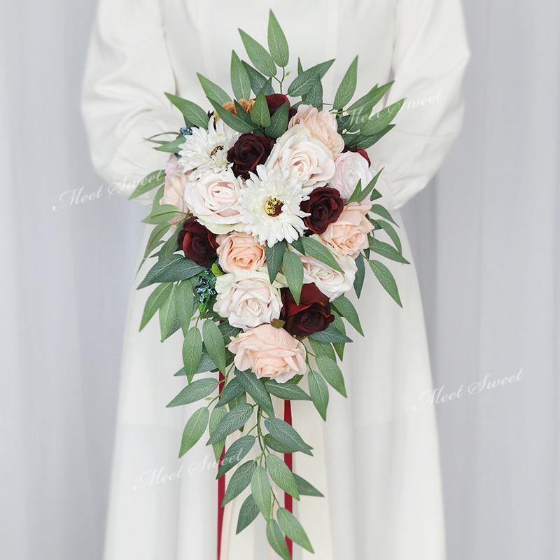 ウェディングブーケ ブライダルブーケ キャスケードブーケ ウエディングブーケ 花嫁 ブーケ 造花 花束 華やか エレガント 結婚式 二次会 披露宴 ピンク