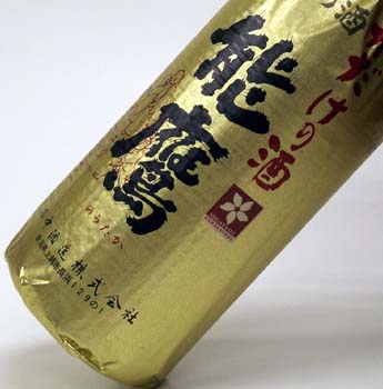 能鷹 特別純米酒　720ml×12本【取り寄せ商品】 日本酒 お酒 ギフト プレゼント 贈答 贈り物 おすすめ 新潟 熱燗 冷酒 辛口 甘口 お中元 お歳暮 正月 父の日 有名 限定 話題 人気 旨い 美味しい ランキング メッセー