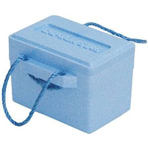 &nbsp;メーカー&nbsp;パール金属&nbsp;商品カテゴリ&nbsp;アウトドア＞クーラーボックス・アクセサリ&nbsp;発送目安&nbsp;1週間以内に発送予定&nbsp;お支払方法&nbsp;銀行振込・クレジットカード&nbsp;送料&nbsp;送料無料&nbsp;特記事項&nbsp;&nbsp;その他&nbsp;製品サイズ(約):幅320×奥行260×高さ230mm【br】内寸:280×170×180?【br】保冷効力:13度以下(JIS)【br】実容量(約):7.9L ◆ 本体:発泡スチロール【br】紐:ポリプロピレン ※シーズン商品のため品切れの場合もございます。【br】※レンタル等による貸し出し、オークション等による転売や中古販売、及び譲渡によって発生した故障・損傷・劣化・損害・事故などにつきましては、一切責任を負いかねますので予めご了承ください。