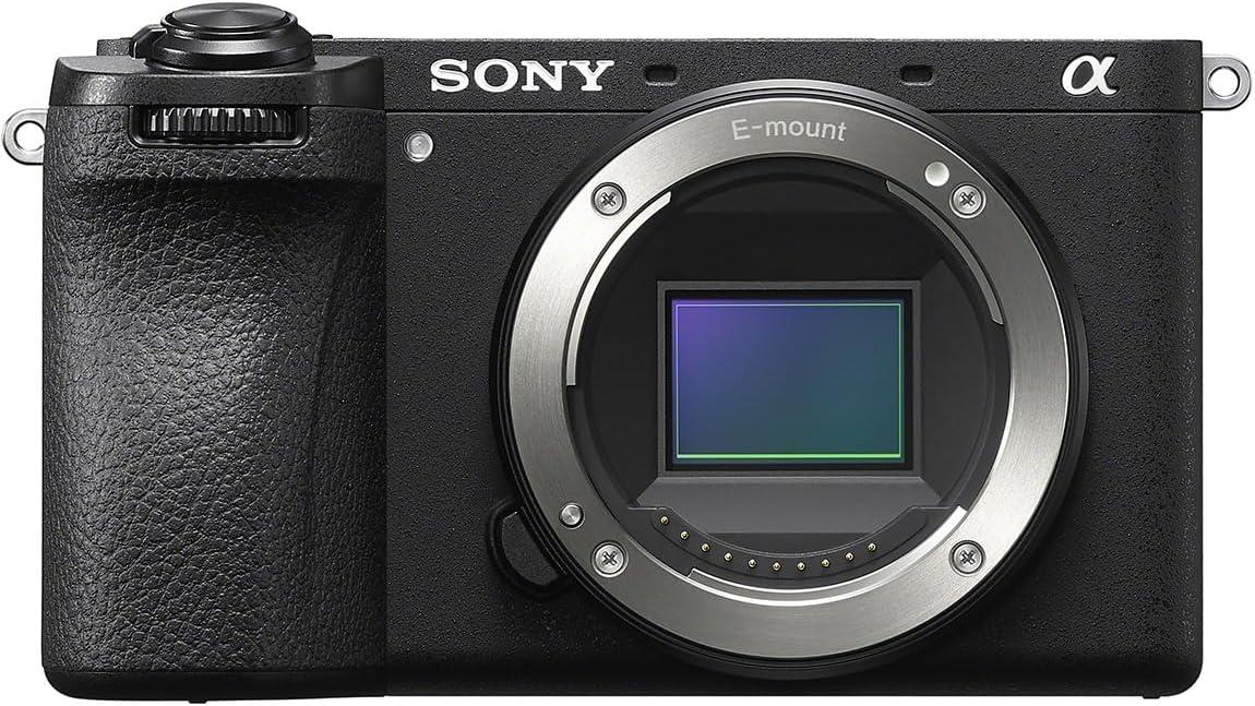 &nbsp;メーカー&nbsp;SONY ソニー&nbsp;商品カテゴリ&nbsp;デジタルカメラ＞ミラーレス一眼&nbsp;発送目安&nbsp;翌日までに発送（休業日除く）&nbsp;お支払方法&nbsp;銀行振込・クレジットカード&nbsp;送料&nbsp;送料無料&nbsp;特記事項&nbsp;&nbsp;その他&nbsp;※※※※※※※※※※※※※※※※※ 仕様 ※※※※※※※※※※※※※※※※※タイプ ミラーレスレンズマウント α Eマウント画素数 2700万画素(総画素)・2600万画素(有効画素)撮像素子 APS-C・23.5mm×15.6mm・CMOS撮影感度 標準：ISO100〜32000・拡張：ISO50〜102400記録フォーマット JPEG/RAW/HEIF連写撮影 Hi+時：最高約11コマ/秒シャッタースピード 電子：1/8000〜30秒・メカニカル：1/4000〜30秒液晶モニター 3型(インチ)・103.68万ドットファインダー形式 電子ビューファインダー XGA OLEDファインダー倍率 1.07 倍ファインダー視野率（上下/左右） 100/100電池タイプ 専用電池専用電池型番 NP-FZ100撮影枚数 ファインダー使用時：550枚・液晶モニタ使用時：570枚記録メディア SDカード・SDHCカード・SDXCカードスロット シングルスロット防塵・防滴 ○手ブレ補正機構 ○5軸手ブレ補正 ○自分撮り機能 ○タッチパネル ○ゴミ取り機構 ○タイムラプス ○ライブビュー ○可動式モニタ バリアングル液晶USB充電 ○RAW+JPEG同時記録 ○バルブ ○RAW 14bitセルフタイマー 10/5/2秒インターフェース USB Type-C、HDMIマイクロAFセンサー測距点 静止画時：最大759点(位相差検出方式)、動画時：最大495点(位相差検出方式)4K対応 ○動画記録画素数 4K(3840x2160)・119.88pファイル形式 XAVC S/XAVC HS映像圧縮方式 XAVC S：MPEG-4 AVC/H.264・XAVC HS：MPEG-H HEVC/H.265音声録音 ステレオマイク内蔵・外部マイク：3.5mmステレオミニジャック音声記録方式 LPCM 2ch(48kHz 16bit)・アクセサリ使用時：LPCM 2ch/4ch(48kHz 24bit)Wi-Fi ○Bluetooth Bluetooth 4.2Wi-Fi Direct対応 ○幅x高さx奥行き 122x69x63.6 mm重量 約493g(バッテリー、メモリーカードを含む)・約409g(本体のみ)付属レンズ 無(本体のみ)カラー ブラック