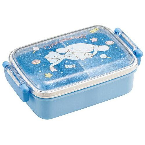 &nbsp;メーカー&nbsp;スケーター(SKATER)&nbsp;商品カテゴリ&nbsp;弁当箱＞弁当箱&nbsp;発送目安&nbsp;3日〜4日以内に発送予定（土日祝除）&nbsp;お支払方法&nbsp;銀行振込・クレジットカード&nbsp;送料&nbsp;送料無料&nbsp;特記事項&nbsp;&nbsp;その他&nbsp;生産地:日本、サイズ:サイズ:約170×105×60mm容量:約450ml、素材:フタ/AS樹脂(耐熱温度-20〜100度)本体・中子・仕切/ポリプロピレン(耐熱温度-20〜140度)止め具/ABS樹脂(耐熱温度-20〜100度)パッキン/シリコーンゴム(耐熱温度-20〜140度)、 ◆ 【日本製】抗菌食洗機対応ふわっとフタタイトランチボックス角型 450ml 弁当箱 RBF3ANAG