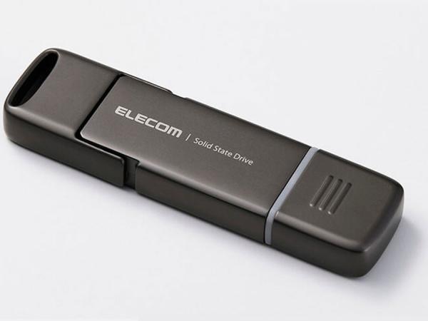 &nbsp;メーカー&nbsp;ELECOM エレコム&nbsp;商品カテゴリ&nbsp;外付ドライブ・ストレージ＞外付SSD&nbsp;発送目安&nbsp;1週間以内に発送予定&nbsp;お支払方法&nbsp;銀行振込・クレジットカード&nbsp;送料&nbsp;送料無料&nbsp;特記事項&nbsp;&nbsp;その他&nbsp;※※※※※※※※※※※※※※※※※ 仕様 ※※※※※※※※※※※※※※※※※容量 1000 GBインターフェイス USB3.2 Gen2 Type-A/Type-Cタイプ スティックPS5対応 ○1GBあたりの価格 43 円読込速度 550 MB/s書込速度 500 MB/s