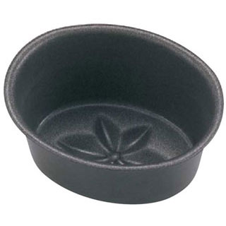 商品の仕様●材質：スチールにフッ素樹脂加工●サイズ：内寸（mm） 高さ（mm） 75×55×38●頁：0108●品番：12※商品画像はイメージです。複数掲載写真も、商品は単品販売です。予めご了承下さい。※商品の外観写真は、製造時期により、実物とは細部が異なる場合がございます。予めご了承下さい。製菓・製パン用品なら厨房卸問屋 名調にお任せください！厨房卸問屋 名調ではプロ業務用の製菓道具・製パン用品・製菓用の専門機器類、スイーツ販売に欠かせない各種消耗品をいつも格安・激安価格で通販しています。喫茶店・カフェ・ケーキ屋さんの器材・設備調達に、是非とも厨房卸問屋 名調をご用命くださいませ。ご家庭でもプロ専門の製菓道具を使って、1グレード上のお菓子作りを今まで以上に楽しんでみてはいかがでしょうか？デザート作りやケーキ作りが楽しくなること請け合いです。「〜に使う道具が無いか？」「欲しい商品があるが、商品名が分からない」など、ご不明な点はお気軽にお問い合わせください。お問い合わせ：info@meicho.ne.jp →お買い得な「まとめ買い10個セット」はこちら