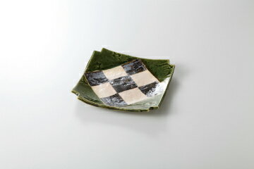 【まとめ買い10個セット品】和食器 織部錆市松 角切り皿 37K179-04 まごころ第37集 【キャンセル/返品不可】【ECJ】