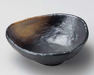 【まとめ買い10個セット品】和食器 ヤ064-298 黒備前金茶吹三角小鉢【キャンセル/返品不可】【ECJ】