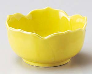 【まとめ買い10個セット品】和食器 ロ074-528 イエロー桔梗型小鉢(大)【キャンセル/返品不可】【ECJ】