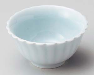 【まとめ買い10個セット品】和食器 ト077-278 青白磁菊型小鉢(大)【キャンセル/返品不可】【ECJ】