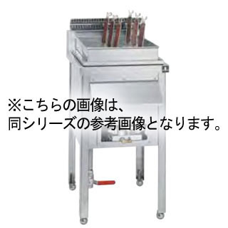 商品の仕様●寸法(mm)：450×450×800●使用：丸ぼて4ヶ●ガス消費量：12.6kw/h※商品画像はイメージです。複数掲載写真も、商品は単品販売です。予めご了承下さい。※商品の外観写真は、製造時期により、実物とは細部が異なる場合がございます。予めご了承下さい。※色違い、寸法違いなども商品画像には含まれている事がございますが、全て別売です。ご購入の際は、必ず商品名及び商品の仕様内容をご確認下さい。※原則弊社では、お客様都合（※色違い、寸法違い、イメージ違い等）での返品交換はお断りしております。ご注文の際は、予めご了承下さい。【2018PO】　---------------------------------------------------------------------------こちらの商品は、ご注文後1週間以内に配送の日程についてのご連絡を致します。ご不在、弊社からの連絡メールの不達などでご連絡がとれないお客様のご注文に関しては一旦キャンセルとさせて頂き再度ご相談させて頂くこともございます。また、銀行振込を選ばれたご注文で1週間以内にご入金がない場合、一旦キャンセルとさせて頂きますのであらかじめご了承ください。---------------------------------------------------------------------------ガス式 コンパクトゆで麺釜 SUM-450 450×450×800mm 12A・13A(都市ガス)【191-0239355-001】