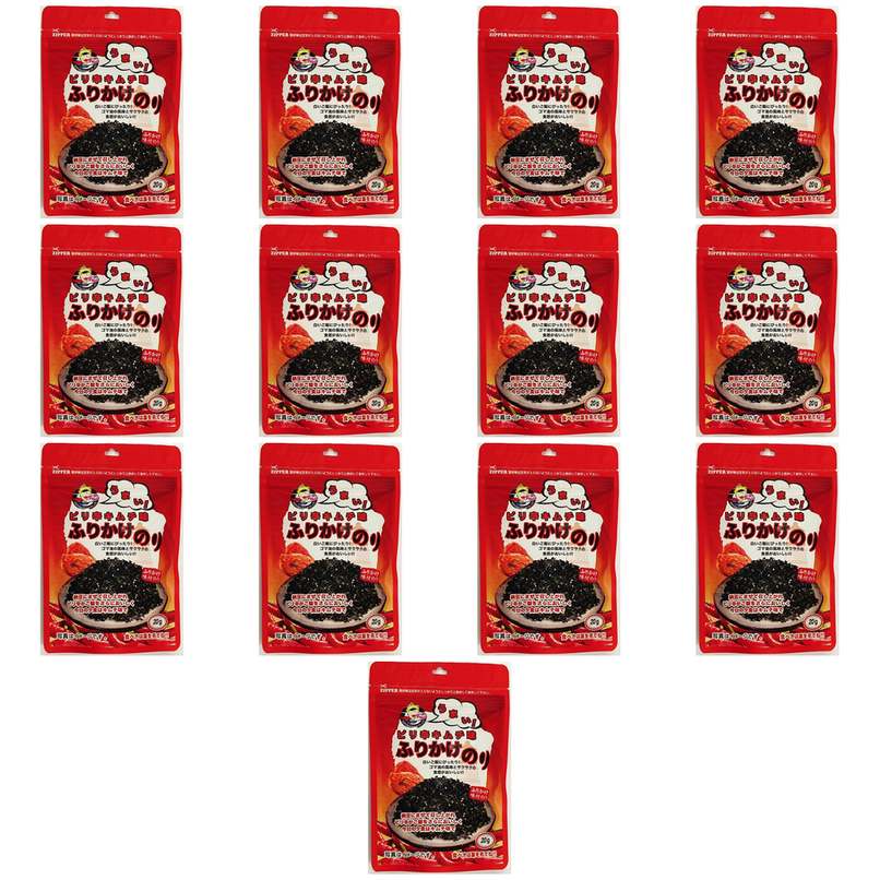 【商品説明】 韓国のりジャパン キムチ味ふりかけのり 20g の 商品概要 岩海苔のを炒めて製造しているのでサクサクした食感が特徴 キムチ味のピリッとくる辛さで美味しさ倍増。 内容量:20g セット内容:13個 原産地:韓国 【商品スペック】 韓国のりジャパン キムチ味ふりかけのり 20g の商品スペック その他 ●入り数:20g ●原材料:乾のり(韓国産)、コーン油、いりごま、胡麻油、オリーブ油、砂糖、キムチシーズニング(デキストリン、ブドウ糖、砂糖、唐辛子粉、食塩、その他)、食塩*(原材料の一部に、ごまを含む)添加物:調味料(アミノ酸)、着色料(パプリカ色素)、着色料(トウガラシ色素) 他の韓国のりジャパンの食品&飲料・お酒を探す 食品&飲料・お酒 韓国のりジャパン>乾物 韓国のりジャパン>ふりかけ 韓国のりジャパン メーカー都合により、パッケージや内容が変更となる場合がございます。パッケージ変更を理由とした返品は承っておりません。