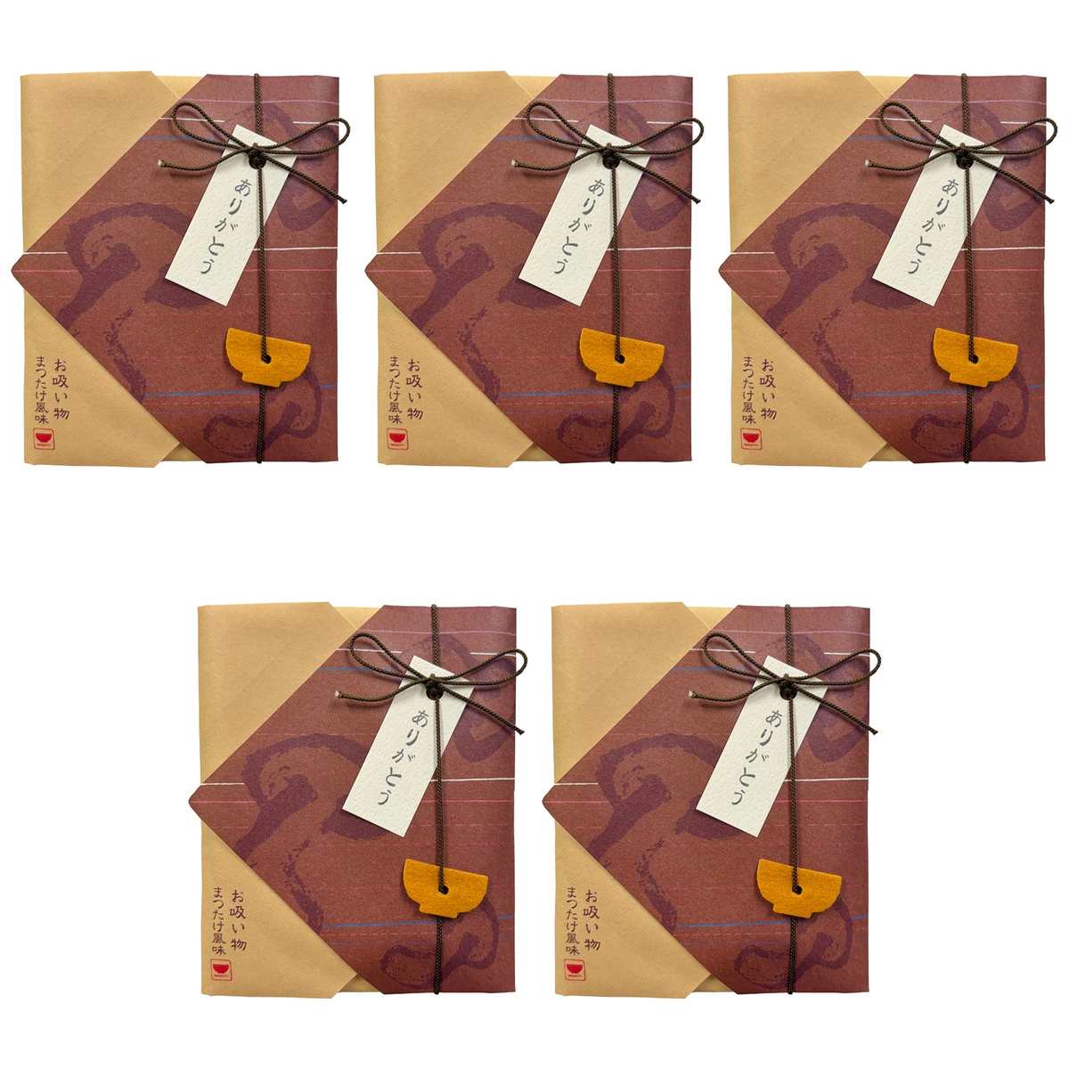 【商品説明】 コント・ド・フランス まつたけ風味お吸い物 2袋入 の 商品概要 お吸い物 まつたけ風味 松茸の芳醇な香りを楽しめる、少し贅沢な料亭気分のお吸い物です。ちょっとしたお祝い事にもご利用いただける上品な一品です。 内容量:2P セット内容:5個 【商品スペック】 コント・ド・フランス まつたけ風味お吸い物 2袋入 の商品スペック 入数 2袋 具の種類 ふ のり ねぎ 椎茸 他のコント・ド・フランスの食品&飲料・お酒を探す 食品&飲料・お酒 コント・ド・フランス）インスタント食品 コント・ド・フランス）スープ・味噌汁 コント・ド・フランス）味噌汁・お吸い物 コント・ド・フランス アレルゲン 乳 小麦 大豆 その他 ●内容量:2P ●名称:お吸い物 ●原材料名:食塩、乳糖、ふ、のり、ねぎ、椎茸、かつお節粉末、しょうゆ、いわし節エキス/調味料(アミノ酸等)、香料、カラメル色素、酸化防止剤(ビタミンE)、クエン酸、(一部に乳成分・小麦・大豆を含む) ●食物アレルギー:乳成分・小麦・大豆 ●品番:AKI-39 メーカー都合により、パッケージや内容が変更となる場合がございます。パッケージ変更を理由とした返品は承っておりません。