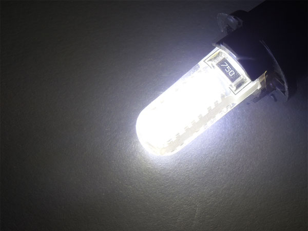 LEDバルブ T10ウェッジ ポジションランプ 5730高輝度チップSMD4連 白色 2個 慧光 9-1 2