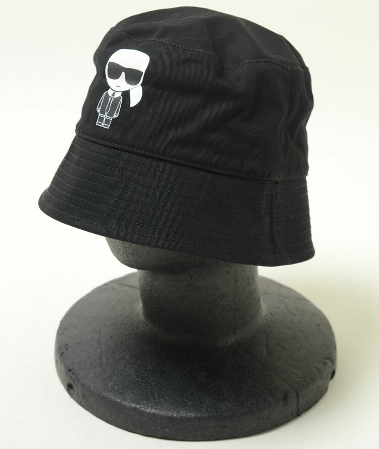 ■商品説明 【54-58cm】Karl Lagerfeld Kids Ikonik Karl hat カールラガーフェルド キッズ アイコニック カール バケット ハット デザイナーのカールラガーフェルドのアイコンがプリントされたバケットハットです。 ■サイズ 54cm 56cm 58cm ■カラー ブラック ※商品の画像につきましてはお客様がご利用になられるモニターの色の違いや光の関係により実際の商品の色合いと異なる場合がございます。予めご了承ください。【54-58cm】Karl Lagerfeld Kids Ikonik Karl hat カールラガーフェルド キッズ アイコニック カール バケット ハット ブラック ホワイト 黒 白 KIDS キッズ 子供 ユニセックス 男の子 女の子 z21027 高級子供服ブランド ハイブランド ハイクオリティ