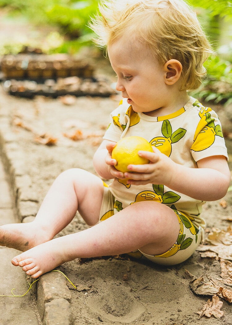 ベビー服 ロンパース CarlijnQ カーラインク レモン柄 ジャンプスーツ Lemon - jumpsuit baby ベビー服 KIDS 子供 かわいい 半袖 海外ブランド オランダ ヨーロッパ レモンおしゃれ 春夏秋冬 75cm 80cm 85cm 90cm 95cm 0歳 1歳 2歳 子供服 女の子 男の子 サスティナブル