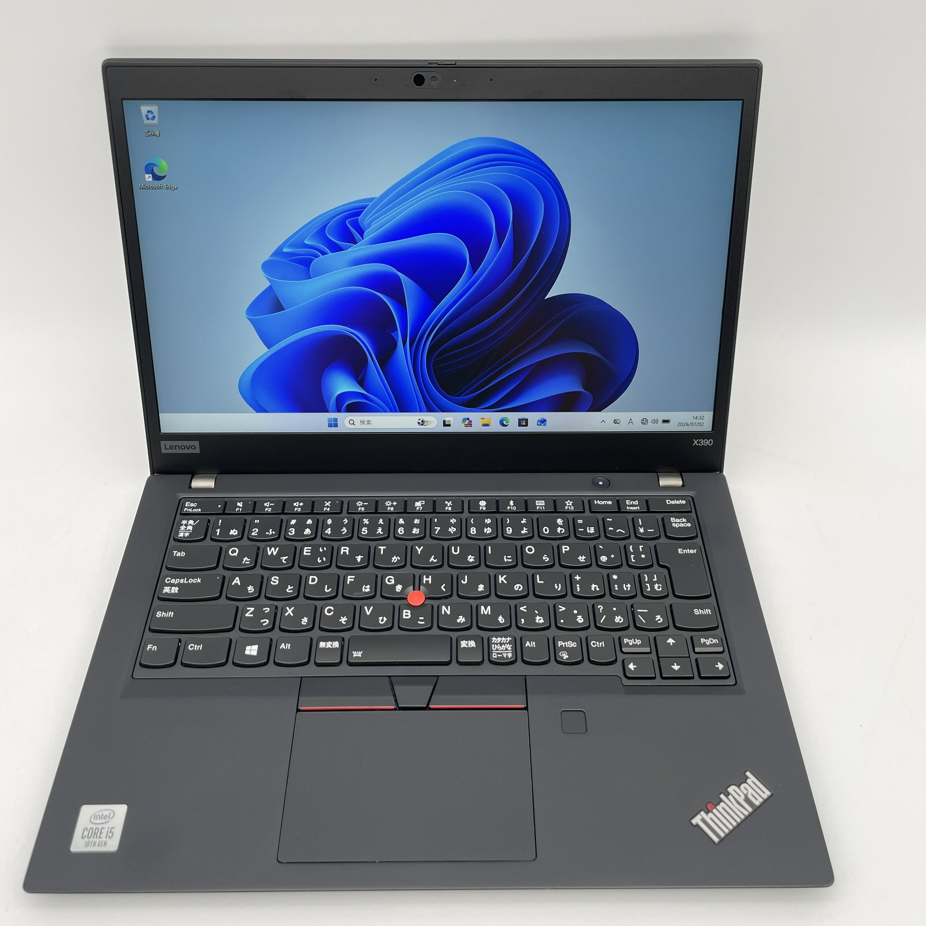 ► 商品説明 ご覧いただきありがとうございます。こちらは、ノートパソコン【ThinkPad X390(20SCS03700)】の出品です。動作確認済み・清掃済み・ドライバも最新にアップデート済み。到着後すぐにご利用いただけます。【スペック】メーカーLenovo商品名ThinkPad X390型式20SCS03700CPUIntel Core i5-10210U（第10世代・2.1GHz）GPUIntel UHD Graphicsメモリ8GB（DDR4-2666 / オンボード）ストレージ256GB(NVMe SSD)SSD状態正常（健康度97%）画面サイズ13.3解像度フルHD（1920x1080）OSWindows 11 Pro光学ドライブなし無線LANWi-Fi 5OfficeソフトWPS OfficeWEBカメラ有Bluetooth有指紋認証有顔認証有キーボードバックライト有トラックポイント有USB有USB3.0有USB Type-C有HDMI有SIM対応有【付属品】Lenovo ACアダプタ（45W USB-C）WPS Office 2 Standard ライセンスカード（1PC用）【状態】Bランク外観に多少のキズ・スレが見られます。本体に多少のシール跡があります。キーボードにテカリが見られます。パームレスト・タッチパッドに多少のテカリが見られます。液晶表示は良好です。バッテリーの消耗は少なく良好です（充電維持率 約85%）。軽作業（Web閲覧・文書作成など）での駆動時間の目安は約4.5〜7時間です。状態の詳細は掲載写真をご確認ください。 ► 保証について 商品到着後 30日以内 の初期不良については返品対応いたします。 返送時の送料・手数料は弊社が負担いたします。 【保証対象外となる項目】 ・ソフトウェアの要因による不具合 ・バッテリー・バックライト等の消耗品 ・お客様のお取扱いによる故障・破損 ・お客様ご用意のアプリや周辺機器との相性 ・お客様都合による返品・キャンセル ※本製品の使用または使用不能から生じるいかなる損害（事業損失・データ損失等を含む）についても、当社は責任を負いかねます。 ► ご購入前にお読みください ・在庫状況により、ご注文後にキャンセルとなる場合がございます。予めご了承ください。 ・発送は 1〜2営業日以内（土日祝を除く）に対応いたします。 ・北海道・沖縄・離島へのお届けは、別途送料が発生する場合がございます。 ・ギフト包装・熨斗対応はお受けしておりません。 ・銀行振込・コンビニ決済をご選択の場合は、ご注文より3日以内にお支払いをお願いいたします。期限を過ぎた場合はキャンセルとなることがございます。 ・商品画像は撮影環境により実際の色味と異なって見える場合がございます。また、写真に映らない程度の細かな傷がある場合がありますので、予めご了承ください。 ・バッテリー駆動時間は実測容量から算出した目安です。画面の明るさや使用状況、経年劣化などにより変動するため、保証値ではありません。 ► 商品の状態ランクについて ランク 状態の説明 S 未使用または新品同様の状態です。外観・動作ともに非常に良好で、使用感がほとんどありません。 A 目立つキズや汚れが少なく、全体的にきれいな状態です。使用感はわずかで、外観・動作ともに良好です。 B 通常使用による小キズ・スレ・テカリ等が見られますが、動作に問題のない良品です。中古品として一般的なコンディションです。 C 使用感が目立ち、キズ・汚れのほか一部に破損が見られます。動作に問題はなく、品質よりもコストを重視される方に適した商品です。 D 外観に相当のダメージ・破損が複数見られる難あり品です。動作は確認済みですが、外観の状態にご了承いただける方のみご検討ください。 E 通電および一部動作のみ確認済みのジャンク品です。修理・部品取りを前提とした販売となりますため、保証対象外となります。