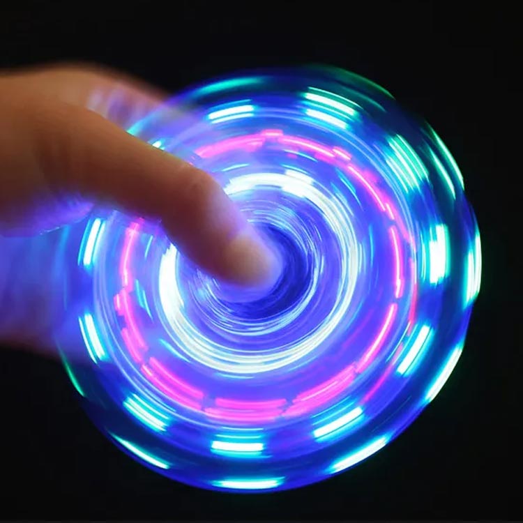 虹色 図案形成 LED発光 ハンド ハンドスピナー おしゃれ 指先のコマ 光る フィンガースピナー ストレス解消 図案 送料無料 高速回転 スピナー 子供 大人 玩具 36種類 可愛い カラフル レインボー