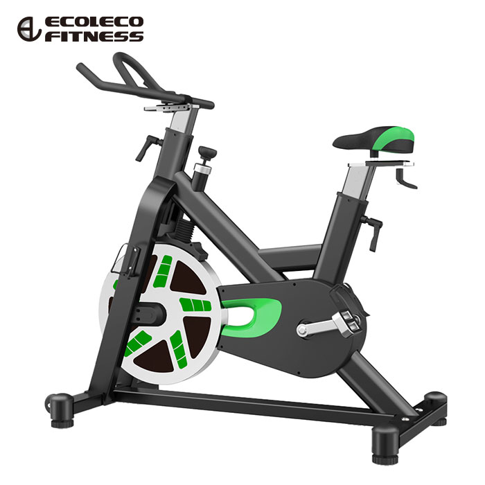 1225*630*1170(奥行*幅*高さ) 本体重量70kg エコレコフィットネス（ECOLECO FITNESS）　業務用フィットネスマシンプロスピンバイク　ベルトタイプは、調整可能な負荷で室内トレーニングが可能なバイクトレーニングです。高負荷トレーニングにも向いてるので、トレーニング重視の方に向いています。エコレコフィットネス（ECOLECO FITNESS）　業務用フィットネスマシンプロスピンバイク　ベルトタイプは、調整可能な負荷で室内トレーニングが可能なバイクトレーニングです。高負荷トレーニングにも向いてるので、トレーニング重視の方に向いています。