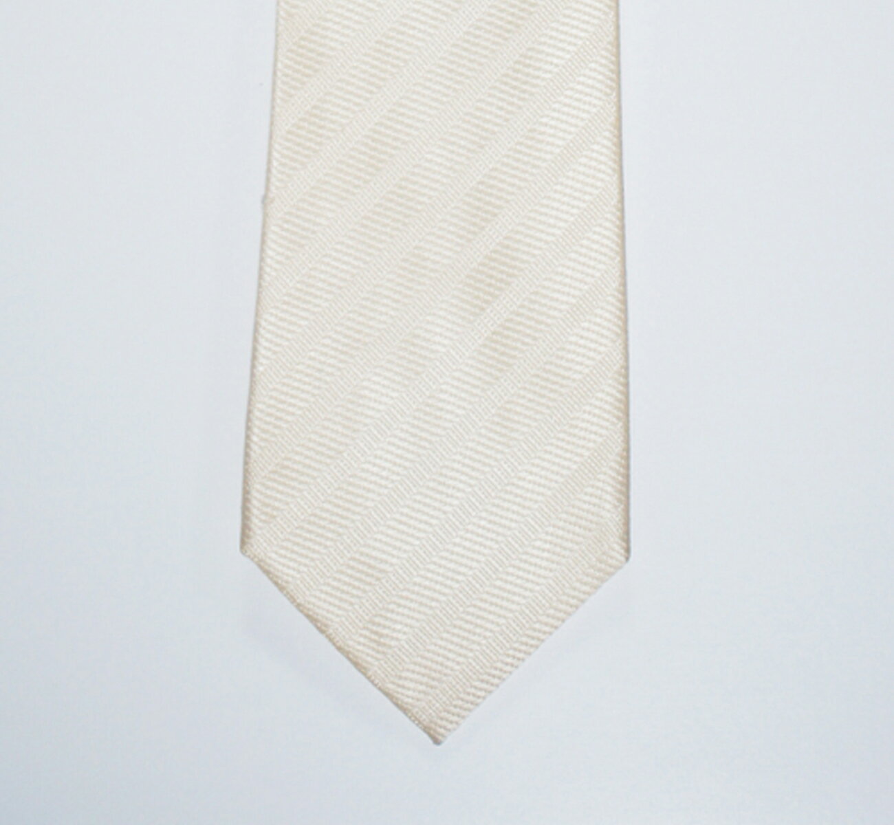 699 国産 絹 100% 礼装用 ネクタイ 剣先9.5センチ