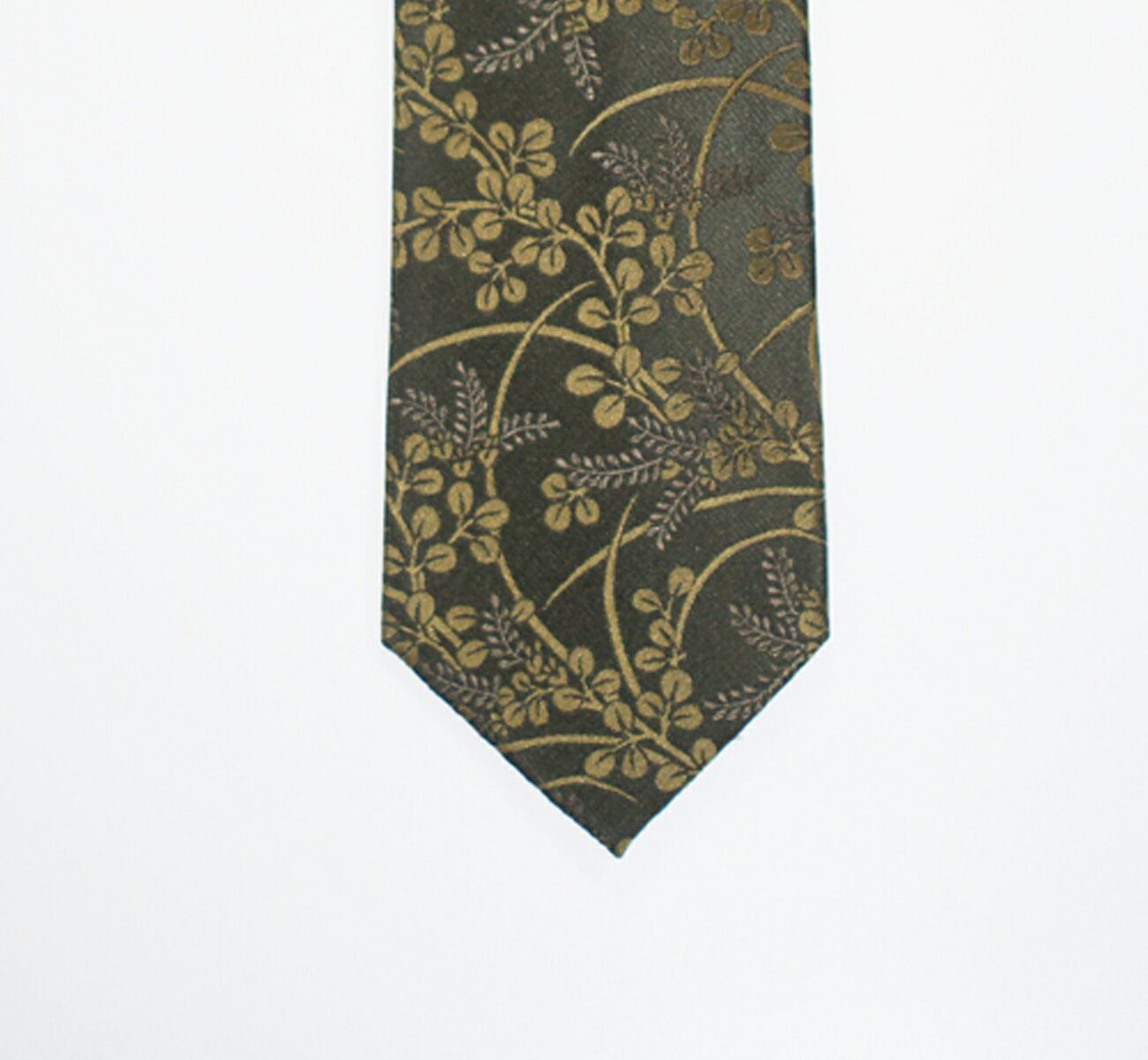 737 絹 100% 西陣 ネクタイ 草色地枝柄 大検8.5センチ