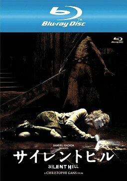 ◆商品説明◆ 商品名 【中古】 サイレントヒル [Blu-ray] [ブルーレイ] セット内容 ・ジャケット(紙) ・ディスク(不織布ケースにお入れいたします) ・トールケースは付属しません。 ・トールケースをご希望の場合は、別売りのトールケースをご用意しております。ご検討ください。 ※字幕・音声などの詳細は分かりかねますのでメーカーに直接お問い合わせください。 コンディション 中古：やや傷や汚れあり ※本商品はレンタル落ち（レンタルアップ）の商品です。 ・ジャケット(紙)、ディスクには、商品の入れ間違い等を防ぐための商品管理シールが貼られております。 ・ジャケット(紙)、ディスクは中古品のため使用感、日焼け箇所・小キズ等がある場合がございます。 ・中古品の為、軽微な映像のみだれ、音飛び等ある場合がございます。 ・ディスクは、当店スタッフが検品出荷をし、目立つキズがあるものは業務用の高レベル研磨機でクリーニングしております。 ※万が一、再生不良がございましたらメールにてご連絡ください。 盤面再研磨や代替品の再発送などの対応をさせていただきます。代替品がない場合は返金とさせていただきます。 配送方法 配送方法の当社選定目安 ディスク1枚〜20枚...メール便 ディスク21枚〜40枚...宅配便コンパクト ディスク41枚〜...宅配便60サイズ～ ※上記配送方法の選定目安は、あくまで目安であり配送方法をお約束できるものではございません。 ※お急ぎのお客様は、追加料金の配送方法をご検討ください。 ※お買い上げの枚数や金額によって配送方法を当社都合で変更いたします。 注意事項 ※必ずご確認ください※ ※中古商品の為、決済完了後のお客様都合によるキャンセル・変更は受付いたしておりませんのでご注意ください。 ※画像は、できる限り実物に近い色味で掲載しておりますが、視聴環境によって多少の色の違いがあります。 ※代引きを選択されたお客様は宅配料金表の通りの送料を追加請求させていただきます。 ※複数の商品をご購入いただきました場合、一部の商品で在庫切れや最終検品時に不良が判明した商品があった場合 　誠に勝手ではございますが、対象の商品をキャンセルし発送させていただきます。予めご了承ください。