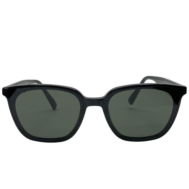 GENTLE MONSTER ジェントルモンスター キャットアイ 63□17 149 サングラス アイウェア アクセサリー 小物 プラスチック ブラックのサムネイル
