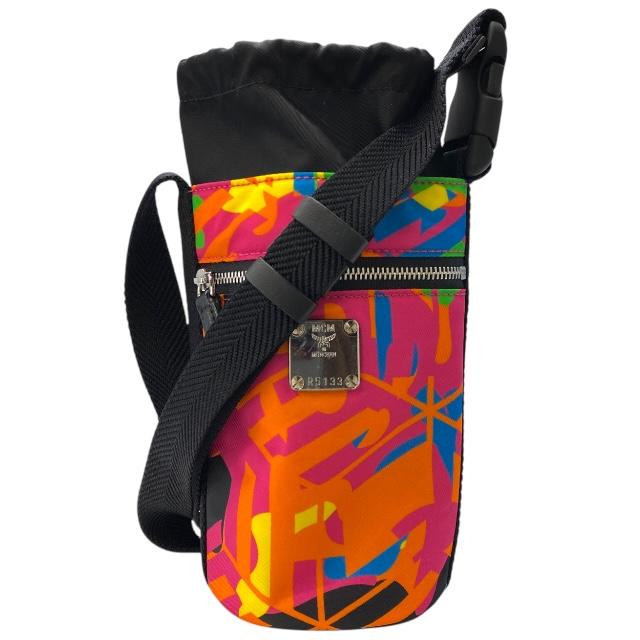 MCM エムシーエム ボトルホルダー 斜め掛け ロゴ 総柄 ナイロン ブラック マルチカラー