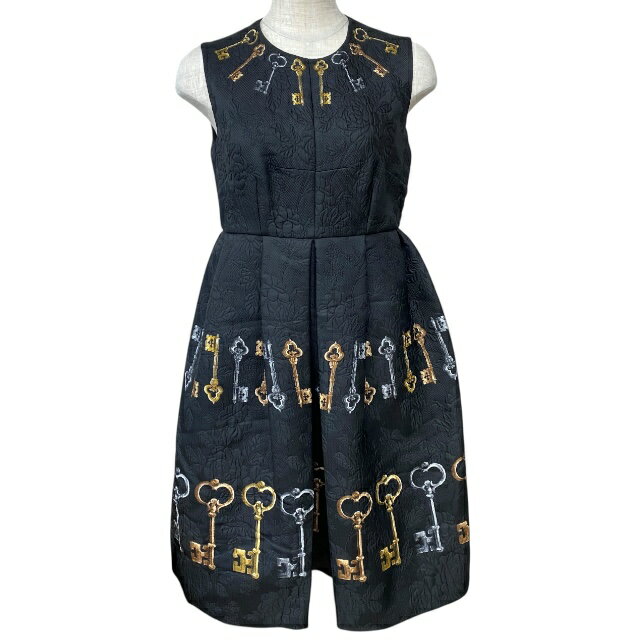 【130サイズ】Dolce&gabbana ドルチェ&ガッバーナ　ワンピース 美品 DOLCE&GABBANA ドルチェ&ガッバーナ ドルガバ ワンピース