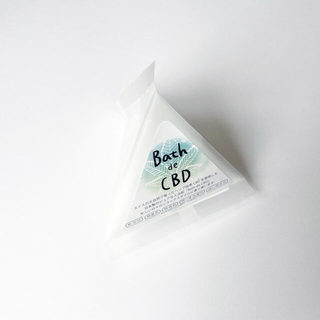 リバティープロ　Bath de CBD（バスデシービーディー） 1回分　150g　[温活術　美肌　バスソルト 浴用化粧料　入浴剤　CBDオイル　カンナビジオール　麻　ヘンプ　硫酸マグネシウム　エプソムソルト　にがり　ミネラル　無香料　無添加　自然派　敏感肌　日本製　国産]