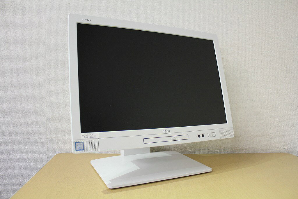【液晶一体型】【中古】【新品SSDモデル】19.5インチワイド液晶 第9世代Core i5 9500T搭載♪メモリ8G！新品SSD256G DVDドライブ搭載 富士通 ESPRIMO K558/B『DVD鑑賞』『Winodws11』『お買い得！通常品』